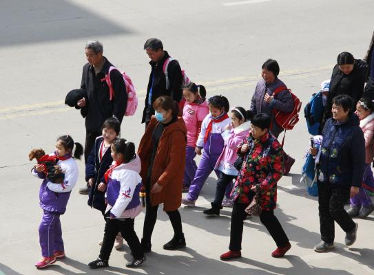 孩子们开学了