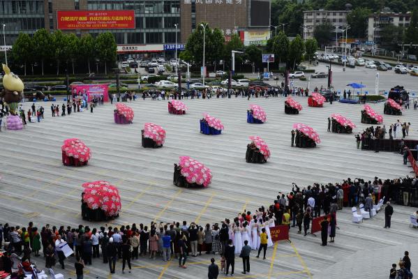 5月18日吾悦广场《花开中国》演出掠影