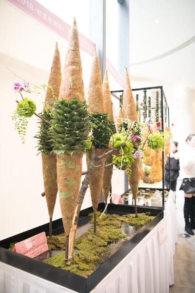 和美包河杯2018首届安徽省插花🌹花艺大赛暨安徽花店行业发展峰会