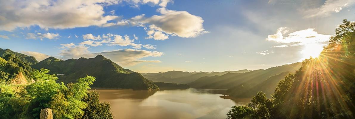 别山湖之晨