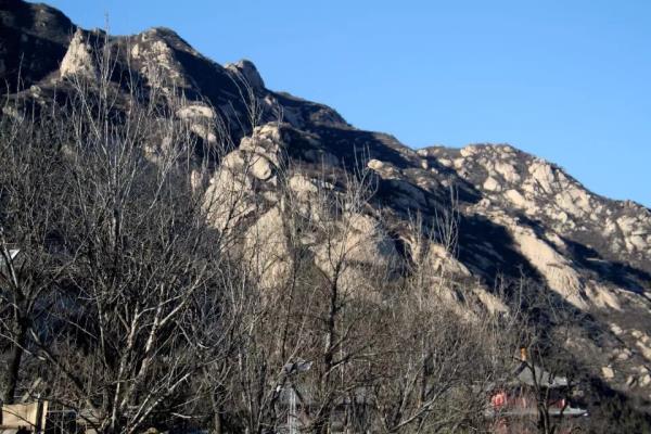 北京凤凰岭山貌