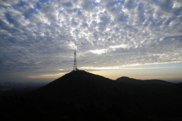 洞山的早晨