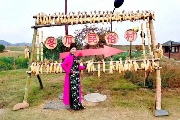 淮南“靓影模特艺术团”游巢湖百合花园！