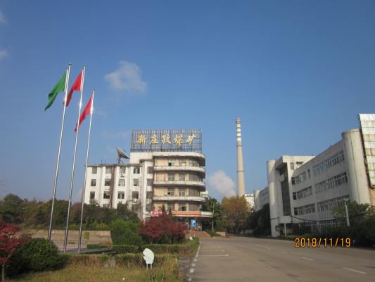 姜姗//冰冷的机器也有诗意