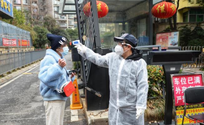 七律：苦疫久矣