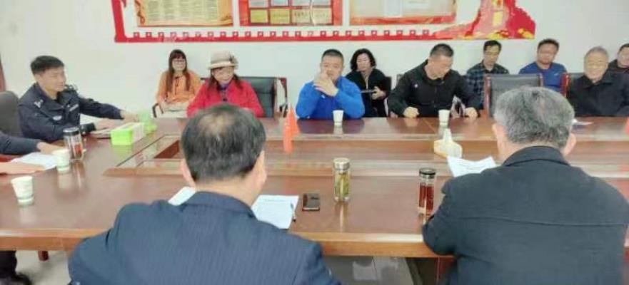 淮南市第八届“一人一树绿化地球”公益捐种活动  在行动