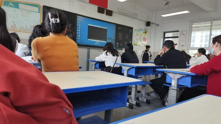 一次家长会的温度与期待