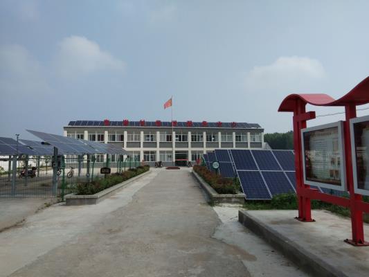 产业引领，资金帮扶，打赢脱贫攻坚战