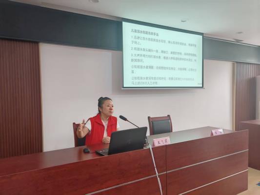 防溺水宣传进村 筑牢安全屏障