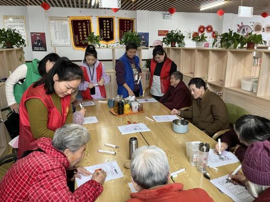 田家庵区朝阳街道柏园社区关工委开展 重阳情暖重阳·岁岁安康系列活动