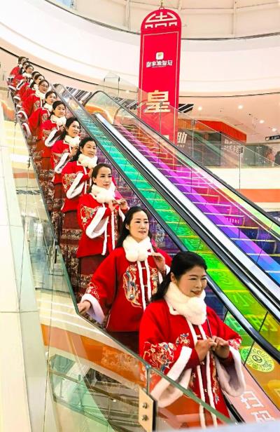 马跃新程舞新春——淮南市艺路同行舞蹈队庆新春活动圆满落幕