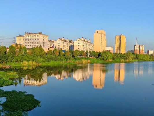 泥河秋来风景异