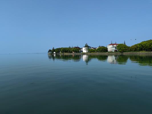 上海淀山湖