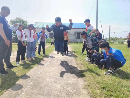 2023年寿县双庙集镇邢铺片小学生春季运动会