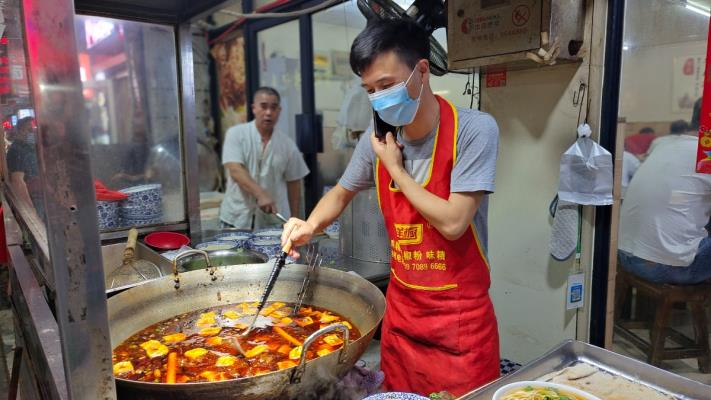 吴氏牛肉板面