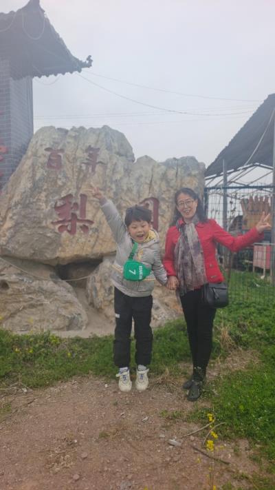 踏春大通百年梨园