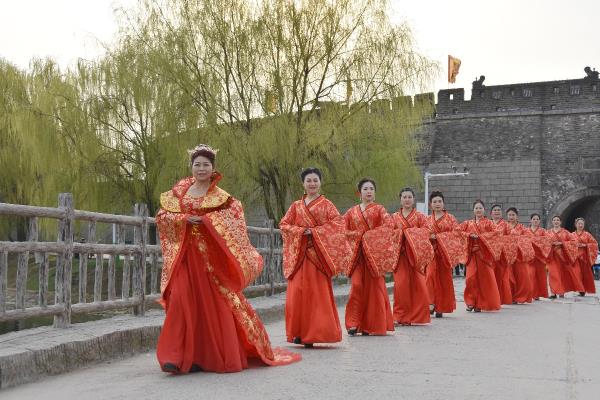 寿州春韵 ---汉服，穿越时空之美