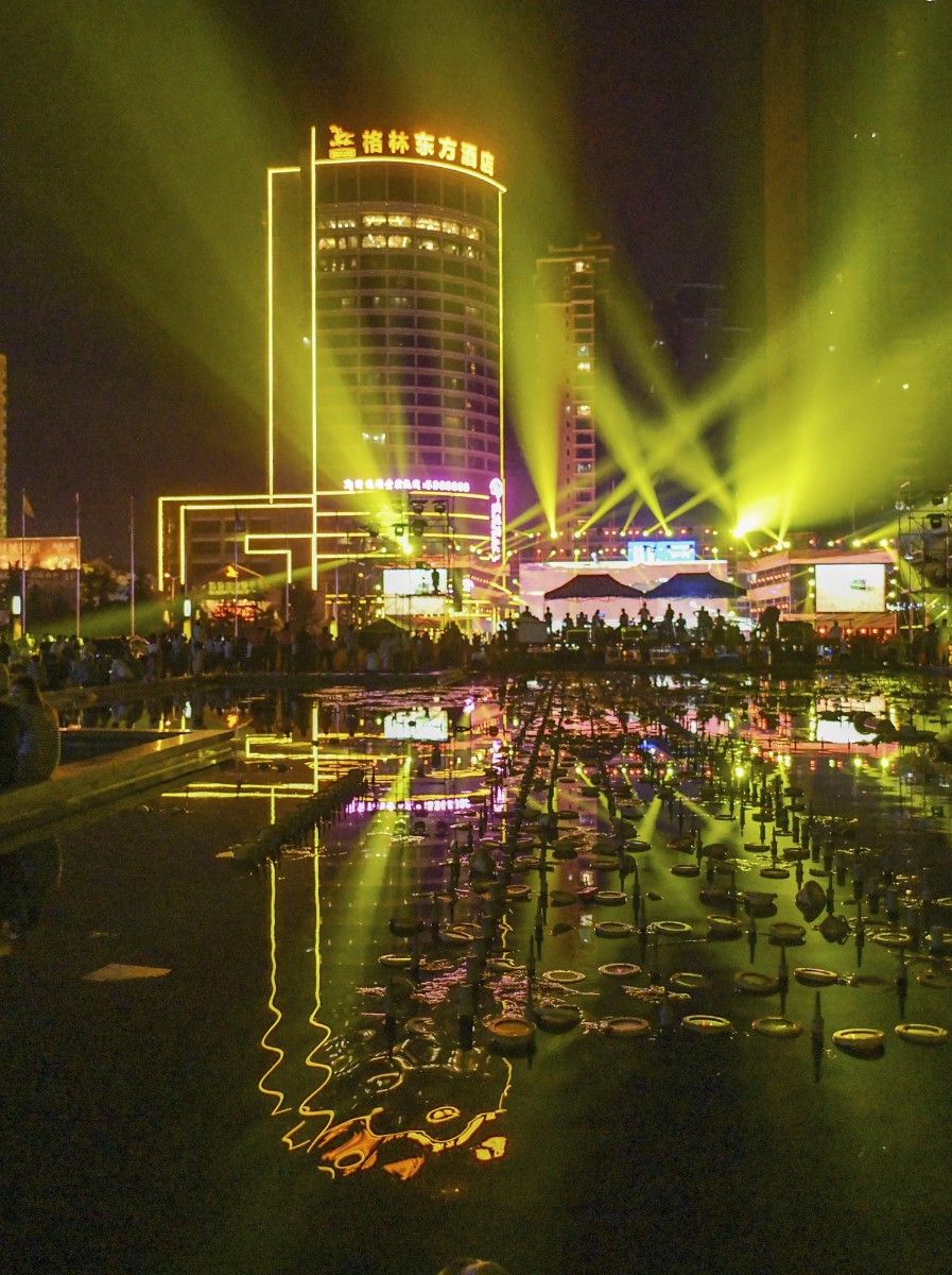 美丽红五月 (4).jpg
