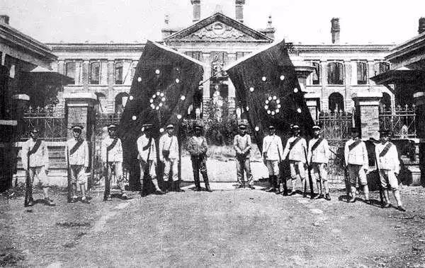 1911年10月10日,武昌起义爆发湖北军政府成立.jpg 1911年10月10日,武昌起义爆发湖北军政府成立.jpg