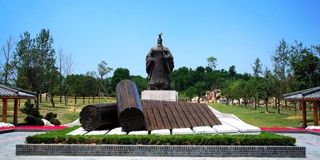 6pimuj_640x320_00.jpg