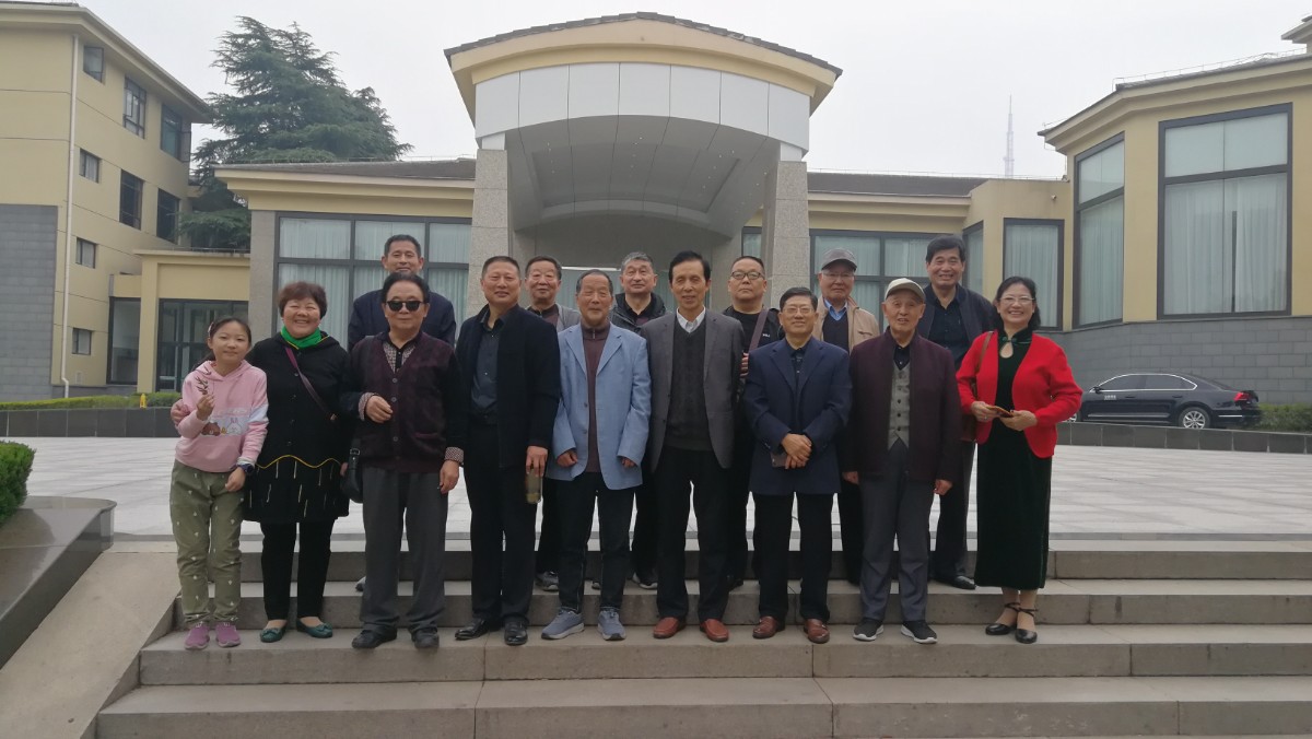 微信图片_202010290919471.jpg 微信图片_202010290919471.jpg