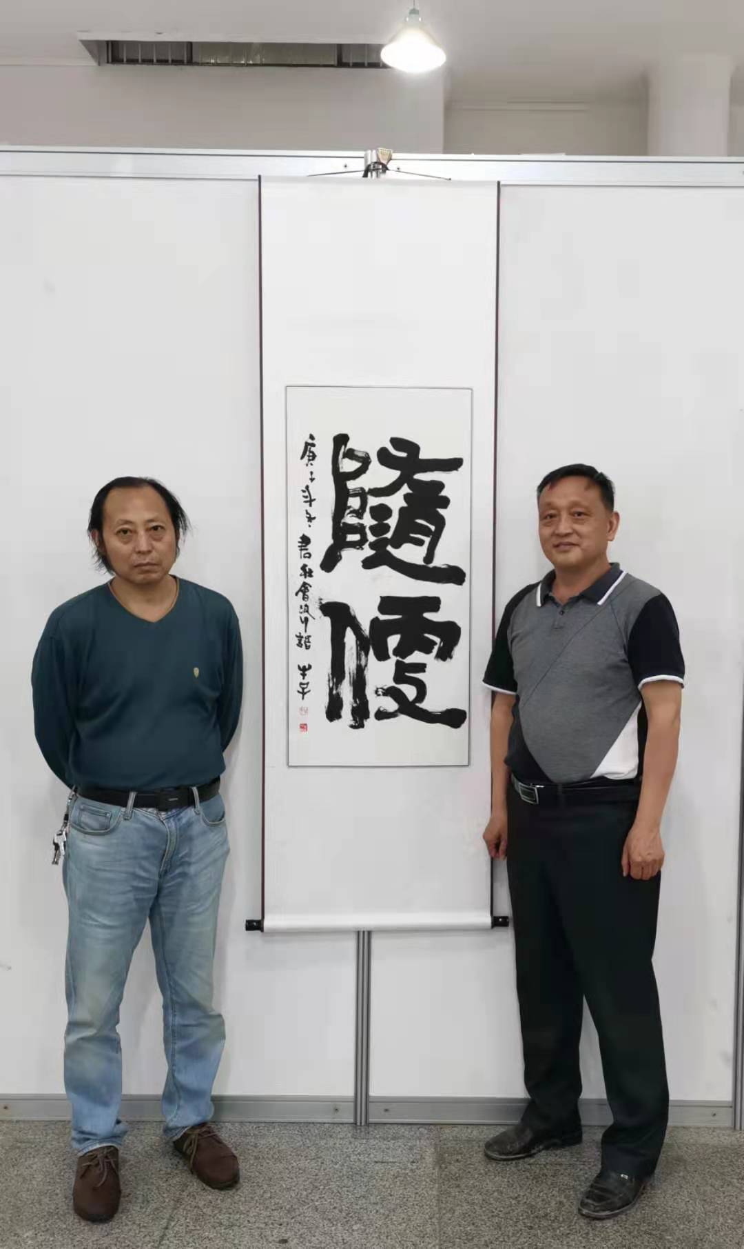 作者.jpg