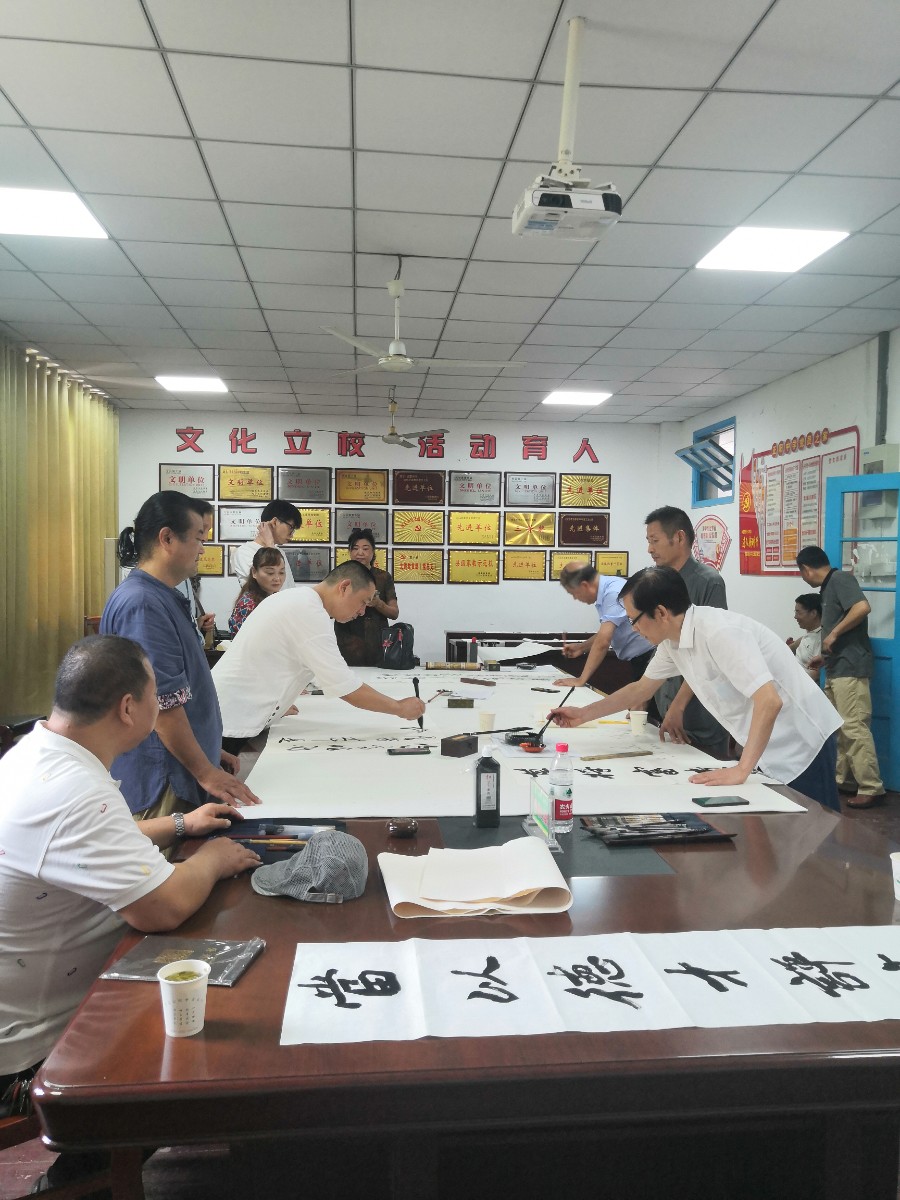 微信图片_20210926210327.jpg 微信图片_20210926210327.jpg