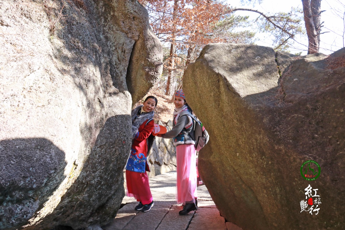 20211219许广泉摄制《红燕旅行天柱山》2.jpg 20211219许广泉摄制《红燕旅行天柱山》2.jpg