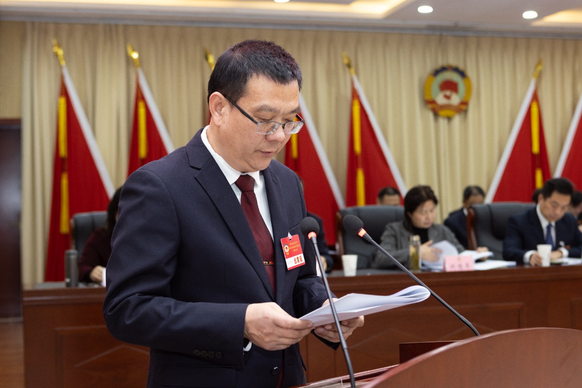 3、2023.12.26-28区政协十届四次会议大会发言.jpg