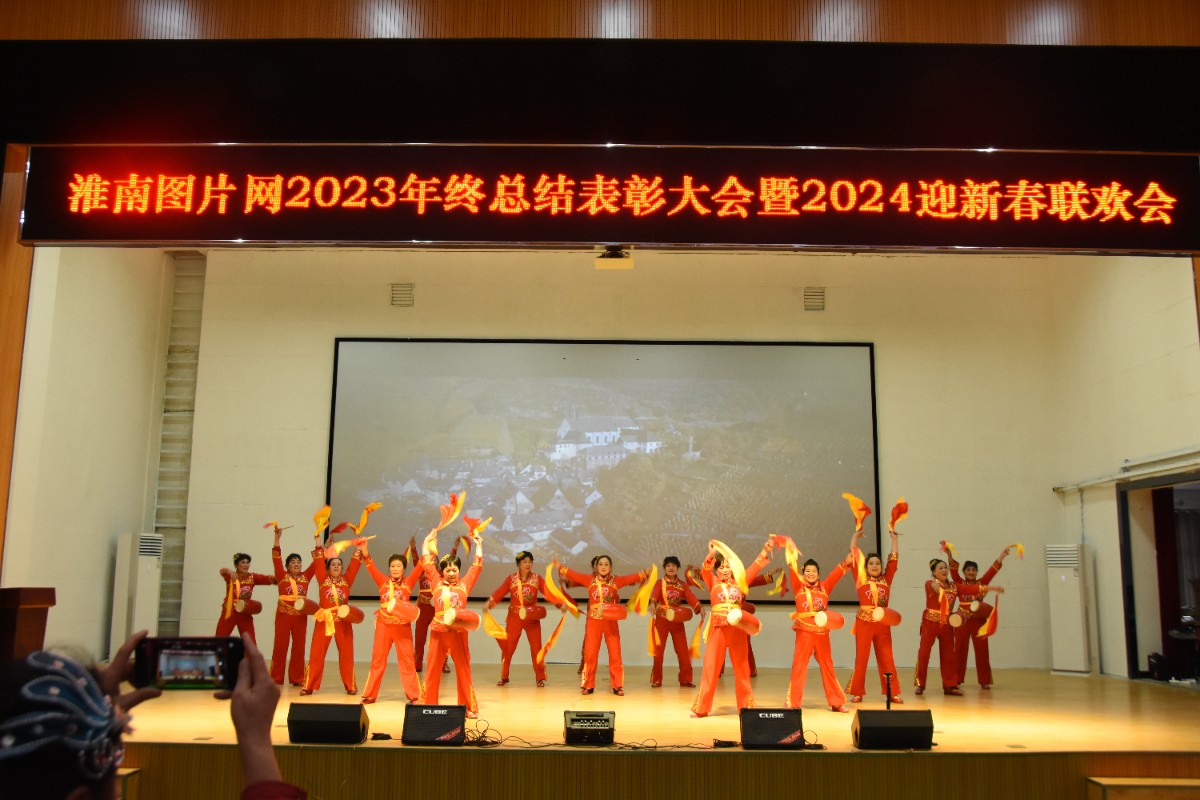 DSC_9884.JPG DSC_9884.JPG