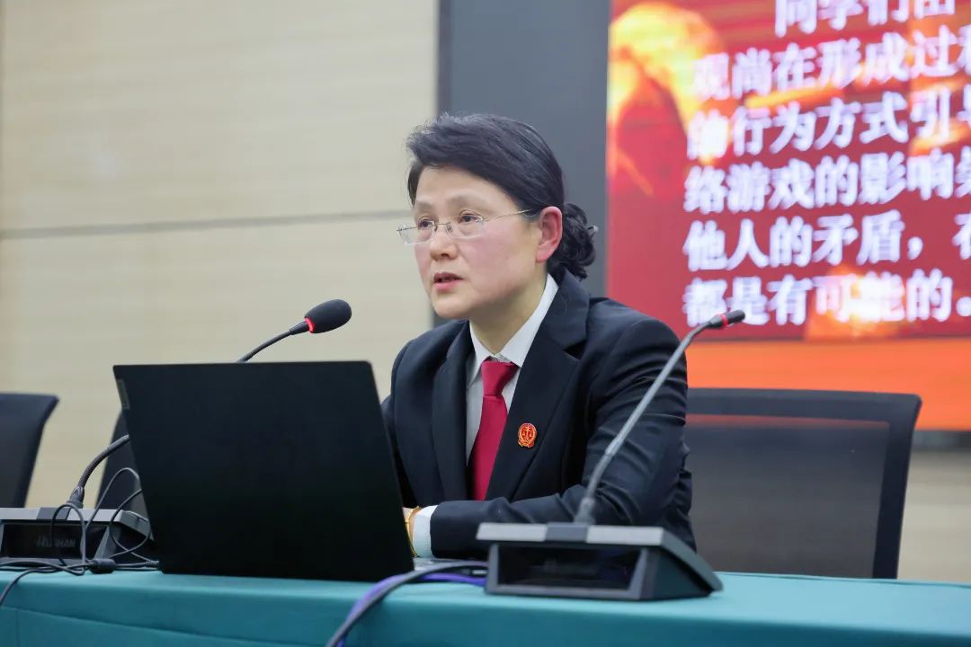 2268be11bf82dfdcbd577a1cd26237d1.jpg