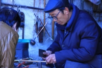 制称老人