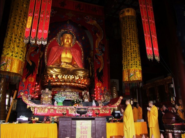 白塔寺盂兰盆节法会