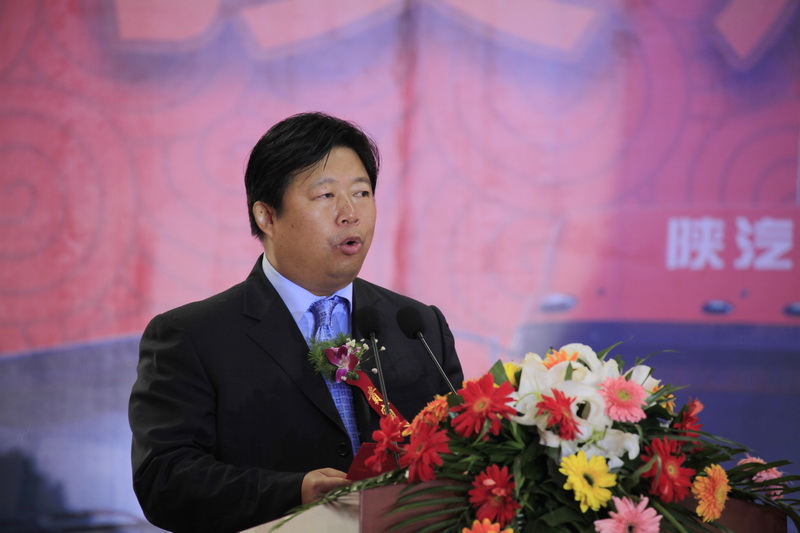 陕汽重卡淮南线正式投产暨新能源重卡下线