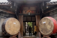 鼓耀门庭