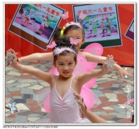 节日里的快乐（2）
