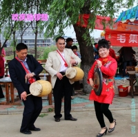 丰收的锣鼓