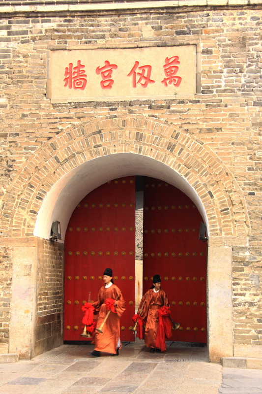 曲阜孔府仿古开城门仪式纪录