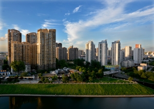 窗外美景入画来