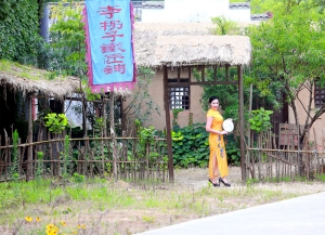 焦岗湖影视城靓影